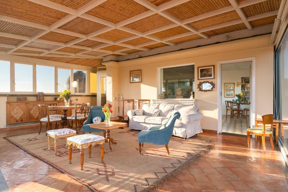 Forum Stunning Terrace Penthouse Apartment Rome