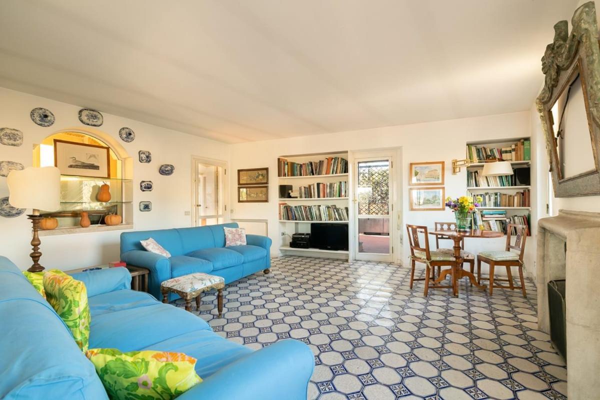 Apartment Forum Stunning Terrace Penthouse Rome