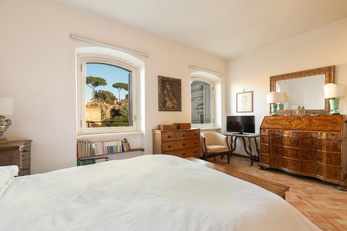 Forum Stunning Terrace Penthouse * Rome
