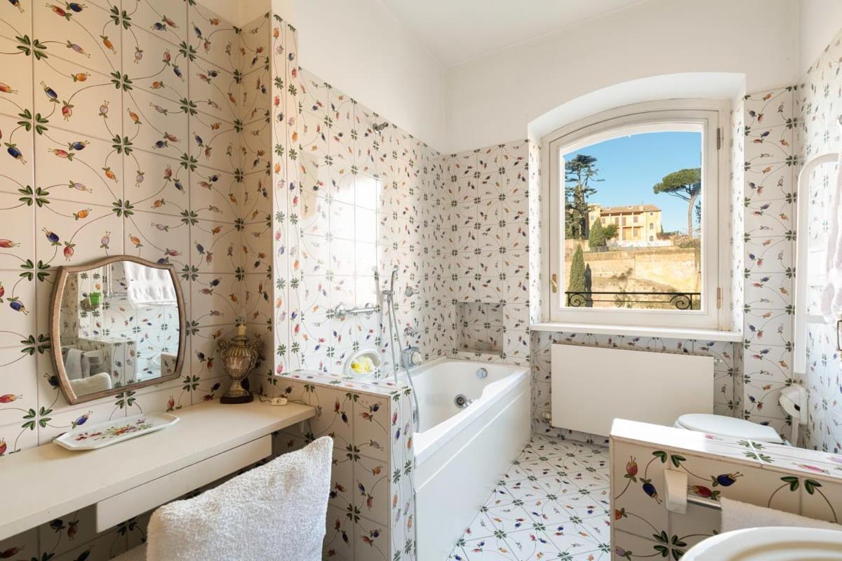 Forum Stunning Terrace Penthouse Rome